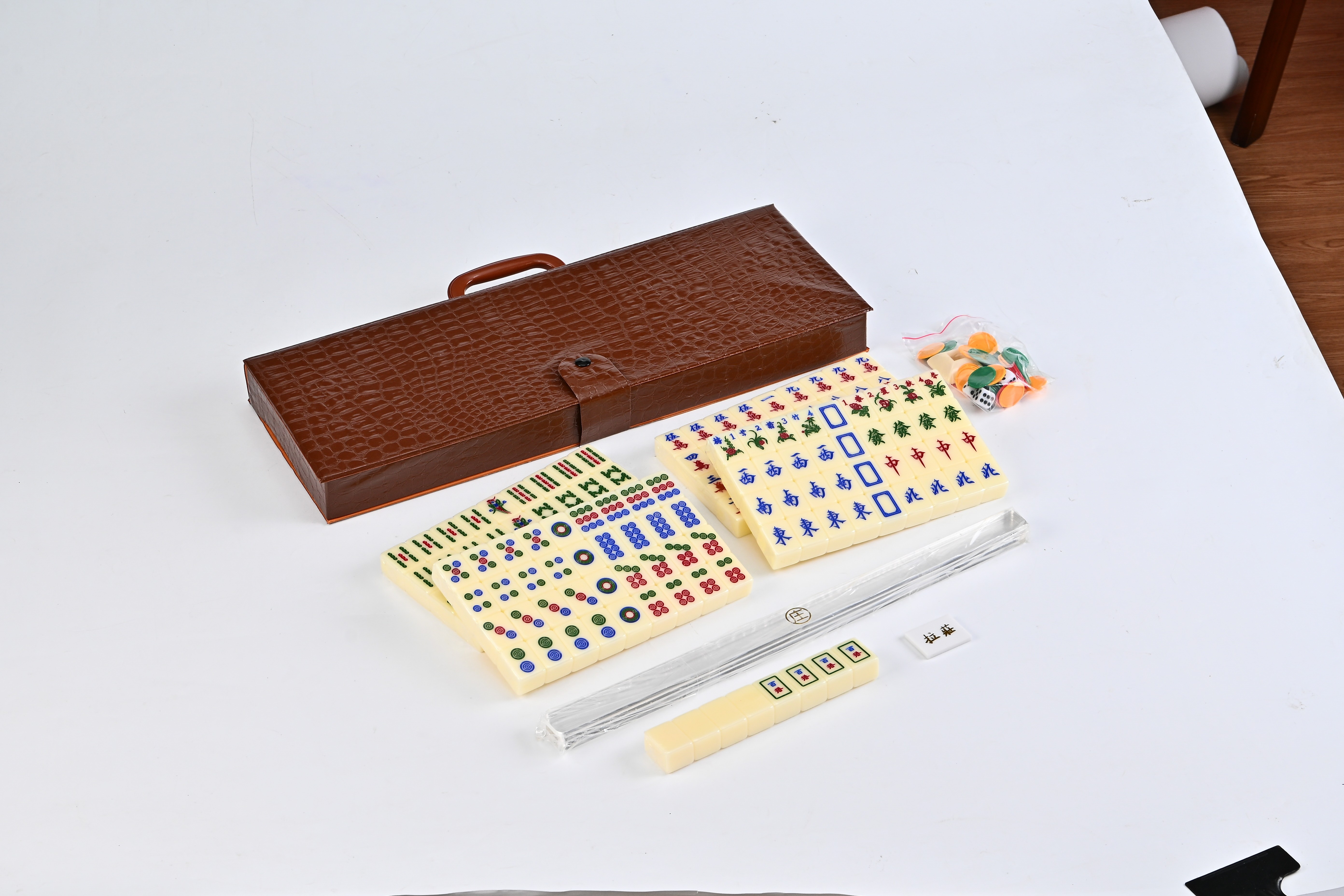 开挂辅助工具“一道搓百搭能作弊吗	”辅助器 – 实时智能回复-第1张图片